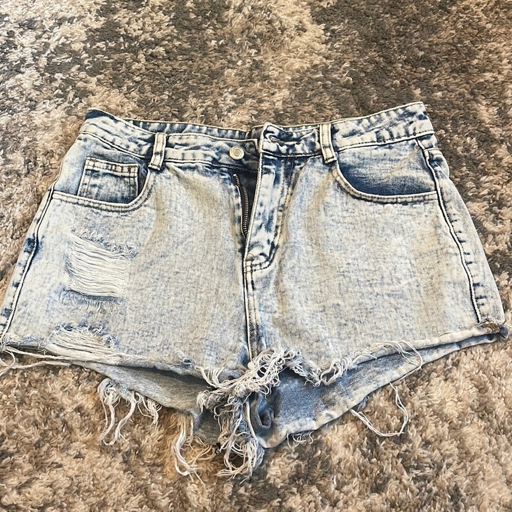 Acid wash L shein shorts